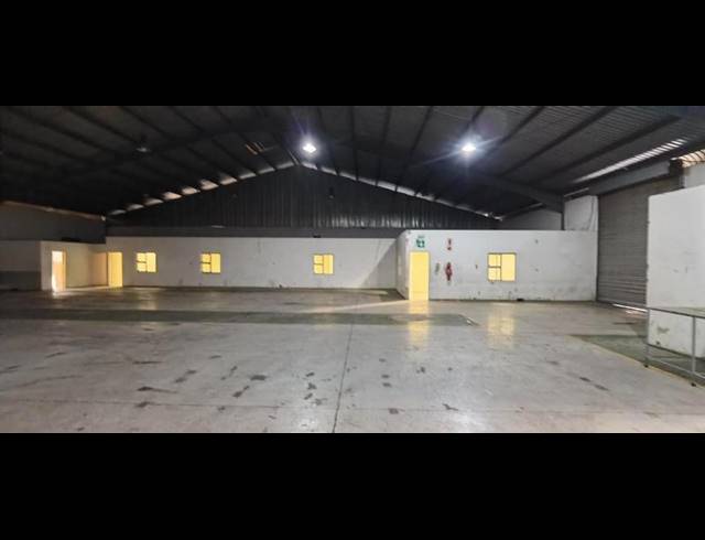 INDUSTRIAL PROPERTY TO RENT IN WALTLOO